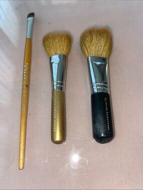 Gold and Black Makeup Brush Set - 3 Piece
